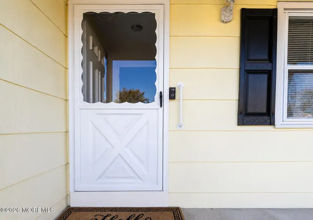 Photo 3 of Single family home for sale at 134 Georgetown Rd, Toms River, NJ 08757 | MLS# 22609626 | Listing updated on 2026-09-25