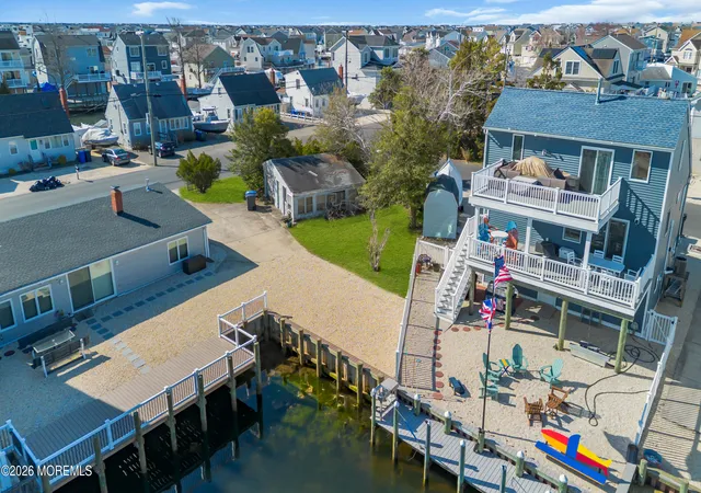 Homes for sale in Manahawkin, NJ | 3 Linda Rd, Manahawkin, NJ 08050 | MLS# 22609878