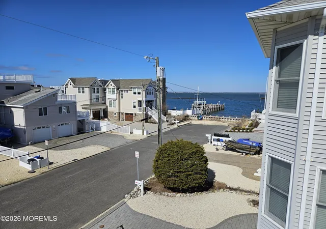 Photo 2 of Single family home for sale at 21 W 85th Street, Harvey Cedars, NJ 08008 | MLS# 22609789 | Listing updated on 2026-04-10
