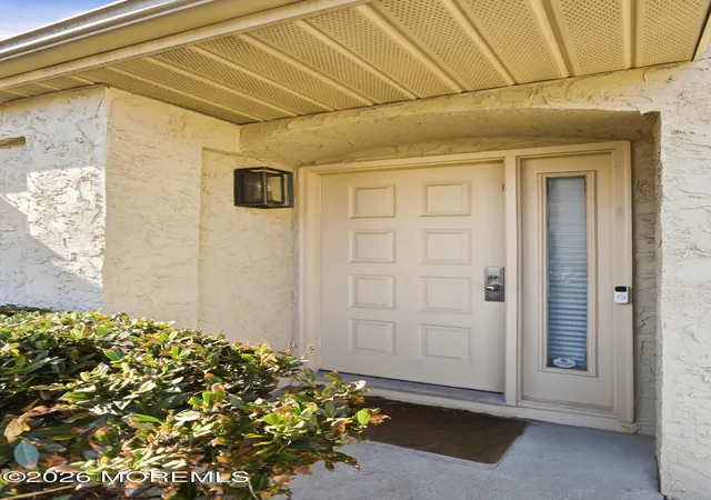 Homes for sale in Edison, NJ | 38 Carriage Pl #1038, Edison, NJ 08820 | MLS# 22609843