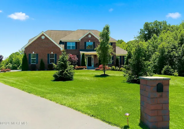 3rd image of 6 Valley Ct, Cream Ridge, NJ 08514 | MLS# 22617717
