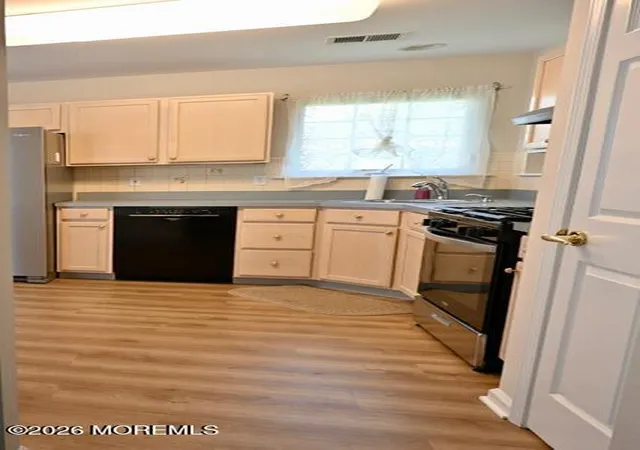 Photo 4 of Single family home for sale at 3486 Vicari Ave, Toms River, NJ 08755 | MLS# 22610517 | Listing updated on 2026-07-27
