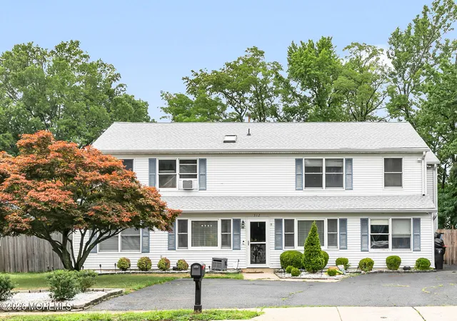 Homes for sale in North Middletown, NJ | 312 Thompson Ave, North Middletown, NJ 07748 | MLS# 22620790