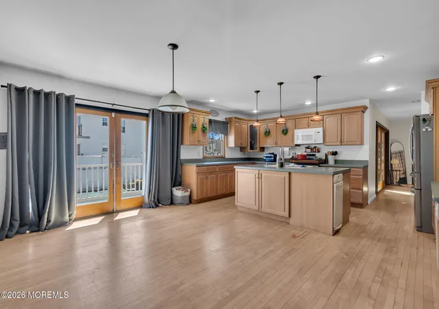 3rd image of 1108 Monmouth Ave, Toms River, NJ 08757 | MLS# 22610159