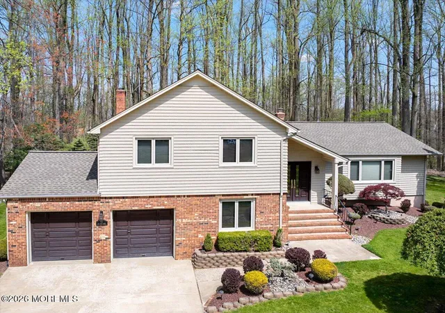 Photo 1 of Sale Pending at 92 Fox Chase Ct, Freehold, NJ 07728 | MLS# 22610167 | Listing updated on 2026-08-03