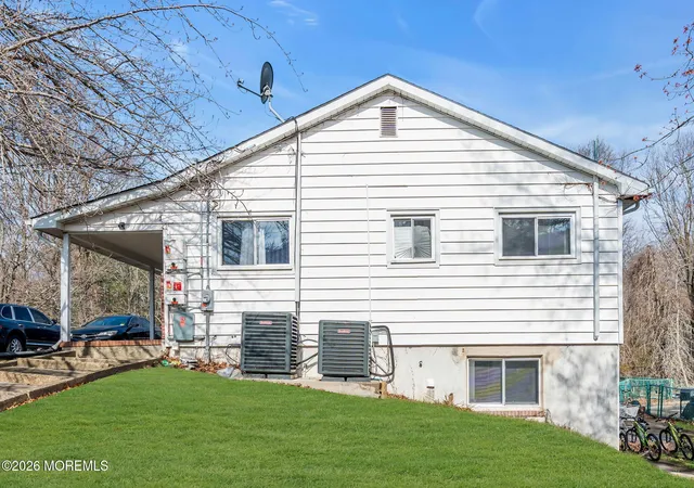 Photo 2 of Single family home for sale at 184 County Rd 520, Morganville, NJ 07751 | MLS# 22613207 | Listing updated on 2026-05-07