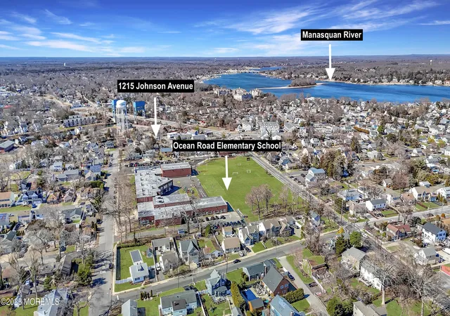 Homes for sale in Point Pleasant Boro, NJ | 1215 Johnson Ave, Point Pleasant Boro, NJ 08742 | MLS# 22610198