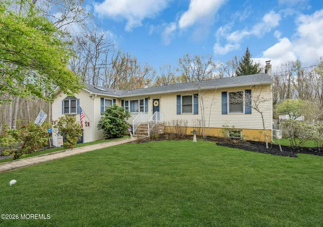 3rd image of 203 Freehold Rd, Jackson, NJ 08527 | MLS# 22611489