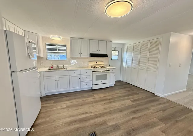 4th image of 1507 Calm Wy, Toms River, NJ 08755 | MLS# 22610397