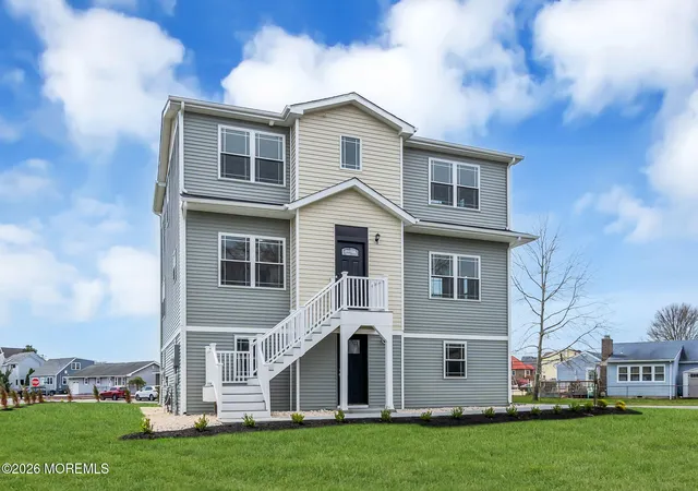 3rd image of 58 Cove Rd, Toms River, NJ 08753 | MLS# 22610808