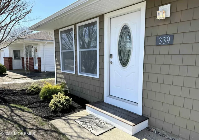 3rd image of 339 Curacao St, Toms River, NJ 08757 | MLS# 22610627