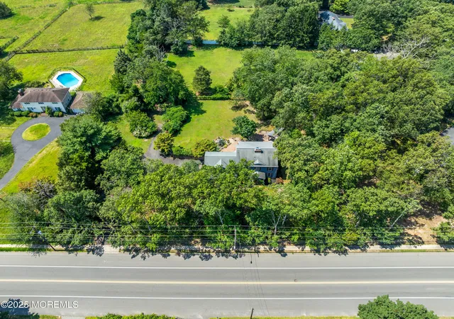 Photo 4 of Sale Pending at 1886 New Hampshire Ave, Toms River, NJ 08755 | MLS# 22610738 | Listing updated on 2026-07-14