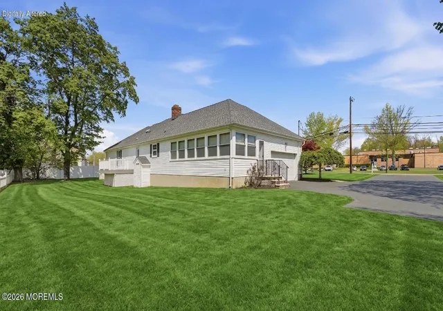 5th image of 17 Church Ln, Manalapan, NJ 07726 | MLS# 22610837
