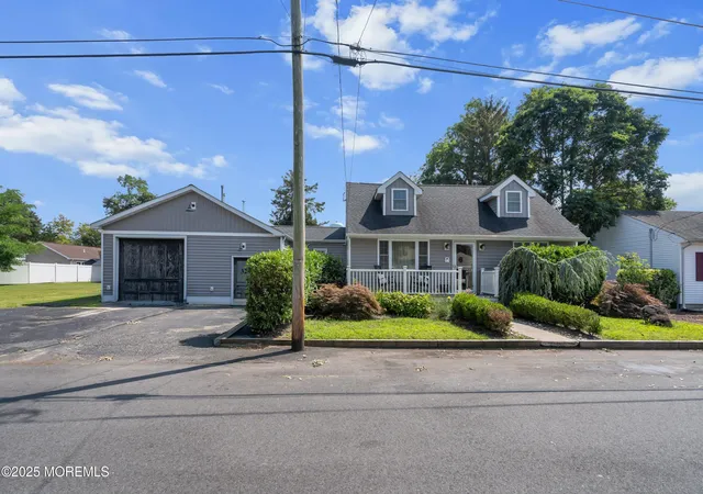 2nd image of 32 E Long Branch Ave, Ocean Gate, NJ 08740 | MLS# 22611020