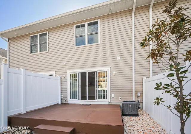Homes for sale in Keyport, NJ | 191 Chingarora Avenue, Keyport, NJ 07735 | Houzeo