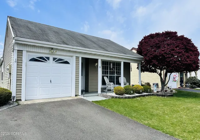3rd image of 13 Romford Ln, Manchester, NJ 08759 | MLS# 22611169