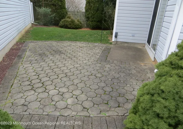 4th image of 25 Citation Dr, Freehold, NJ 07728 | MLS# 22611600