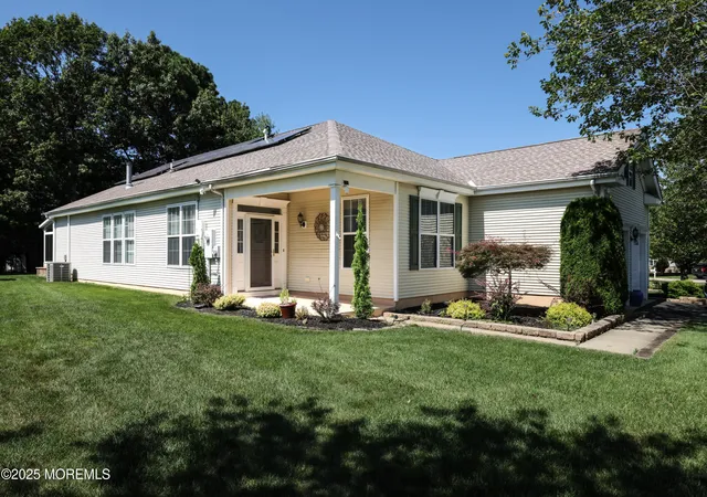 Photo 2 of Single Family Residence at 15 Shady Strm Rd, Barnegat, NJ 08005 | MLS# 22611115 | | Sold on 2026-07-17