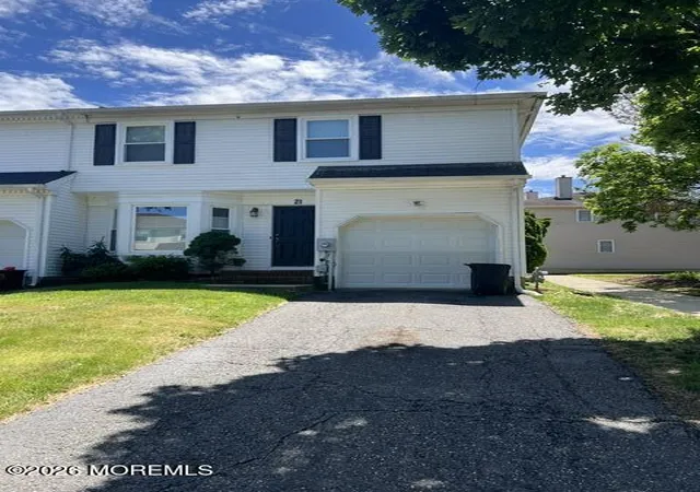 Homes for sale in Englishtown, NJ | 21 Carriage Ln, Englishtown, NJ 07726 | MLS# 22619323