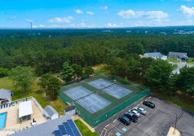 37th image of 47 Normanton Ct, Toms River, NJ 08757 | MLS# 22611559