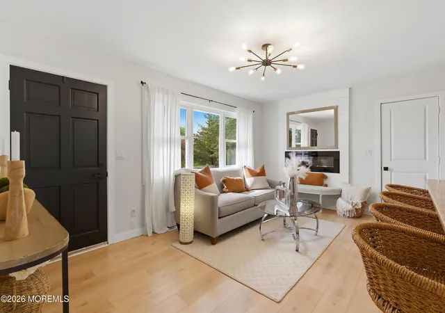 4th image of 1066 Overlook Dr, Toms River, NJ 08753 | MLS# 22611733