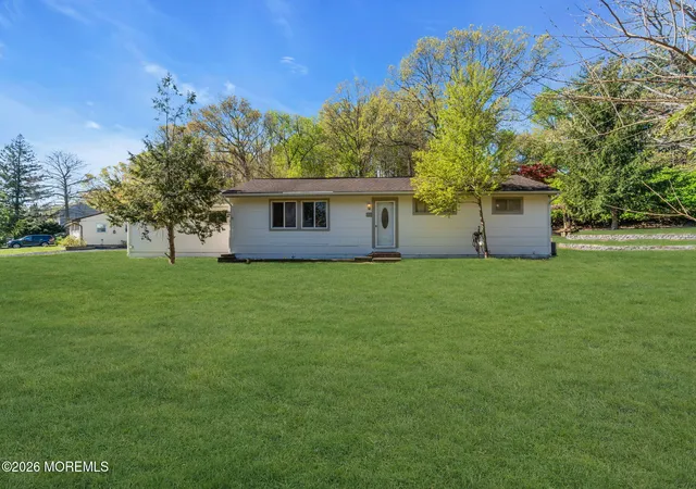 2nd image of 43 Redwood Pl, Jackson, NJ 08527 | MLS# 22611617