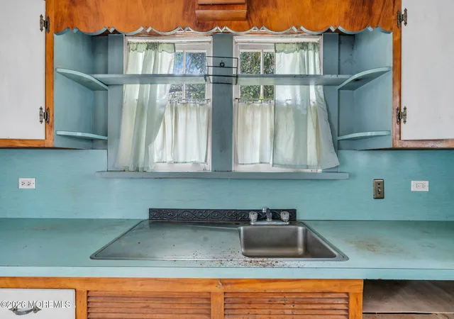 4th image of 8 Church St, Middletown, NJ 07748 | MLS# 22611649