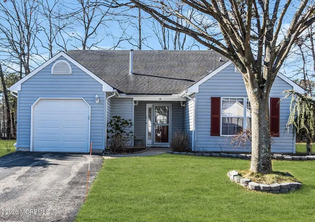 5th image of 13 Golden Rod Ct, Brick, NJ 08724 | MLS# 22611730