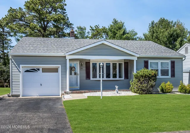 Homes for sale in Toms River, NJ | 84 Westport Dr, Toms River, NJ 08757 | MLS# 22612295