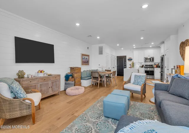 Homes for sale in Point Pleasant Beach, NJ | 1801 Rte 35, Point Pleasant Beach, NJ 08742