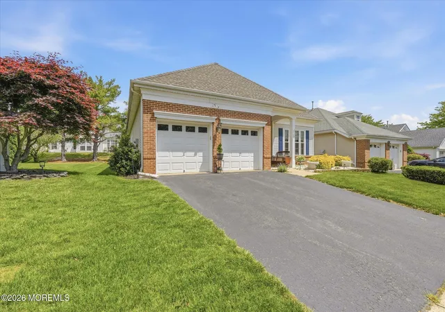 Homes for sale in Lakewood, NJ | 5 Summerfield Dr, Lakewood, NJ 08701 | MLS# 22612038
