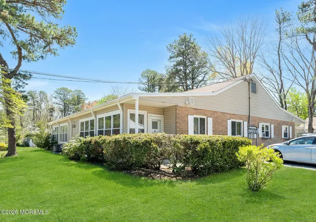 3rd image of 3 A Hemlock St, Toms River, NJ 08757 | MLS# 22612110