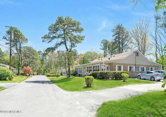 4th image of 3 A Hemlock St, Toms River, NJ 08757 | MLS# 22612110