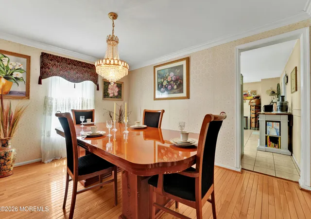 Photo 4 of Single family home for sale at 40 Birch Dr, Freehold, NJ 07728 | MLS# 22612184 | Listing updated on 2026-09-01