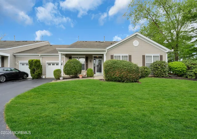 Homes for sale in Lakewood, NJ | 419 Spring Meadow Dr, Lakewood, NJ 08701 | MLS# 22613636