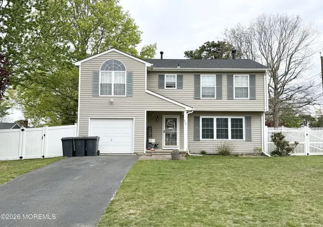 Homes for sale in Manahawkin, NJ | 933 Delta Ln, Manahawkin, NJ 08050 | MLS# 22612236