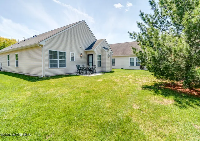 5th image of 50 Eagle Ridge Cir, Lakewood, NJ 08701 | MLS# 22612474