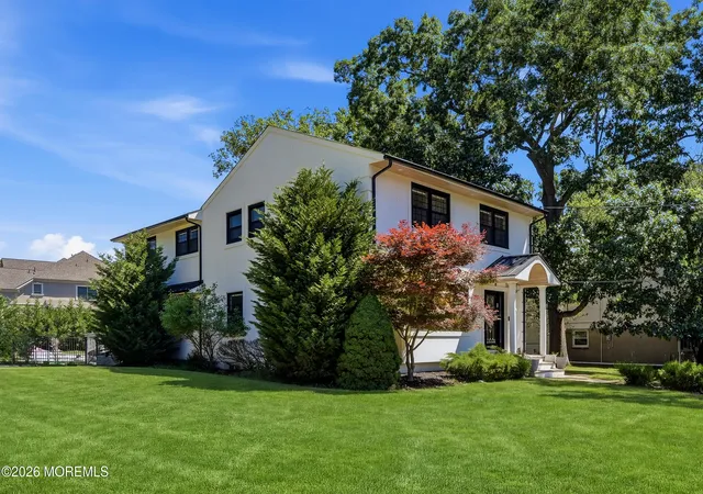 Homes for sale in Eatontown, NJ | 8 Heath St, Eatontown, NJ 07724 | MLS# 22613588