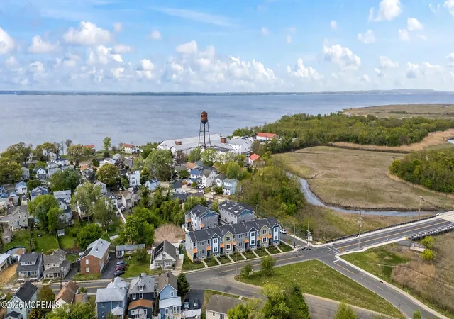 Homes for sale in Keyport, NJ | 333 First St #4, Keyport, NJ 07735 | MLS# 22612456