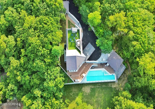 81st image of 401 Overlook Dr, Neptune, NJ 07753 | MLS# 22612432