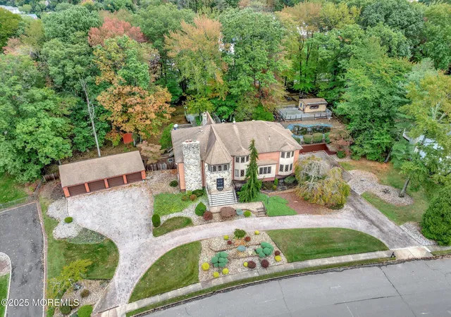 4th image of 17 Emerald Dr, Morganville, NJ 07751 | MLS# 22612476