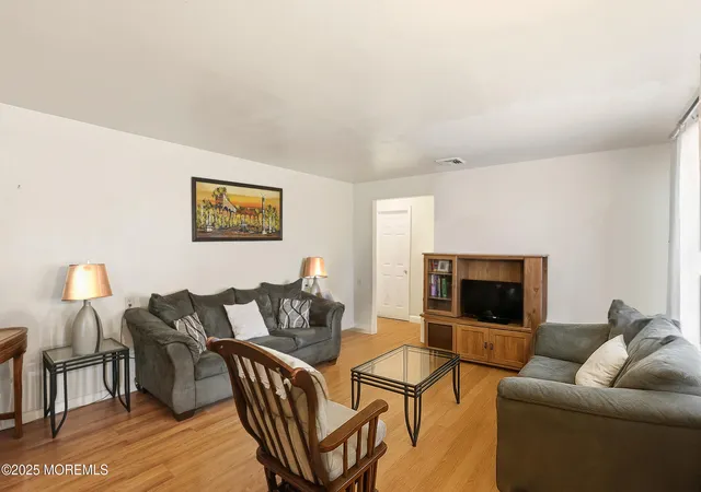 5th image of 2 Marie St, South River, NJ 08882 | MLS# 22612708