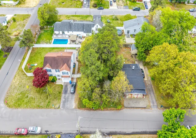 3rd image of 732 Lawrence Ave, Toms River, NJ 08757 | MLS# 22612863