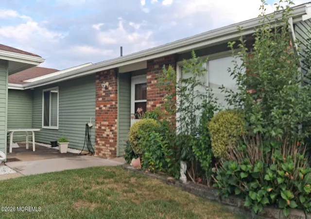 Homes for sale in Monroe, NJ | 332 Quinton Dr #332C, Monroe, NJ 08831 | MLS# 22612616