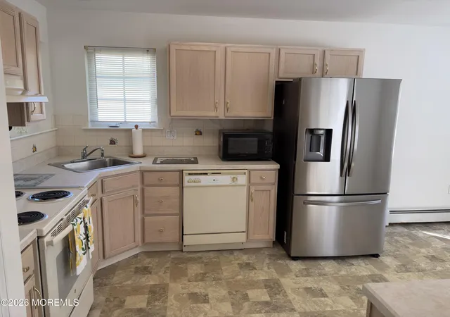 5th image of 35 Meadows Ln, Whiting, NJ 08759 | MLS# 22613982