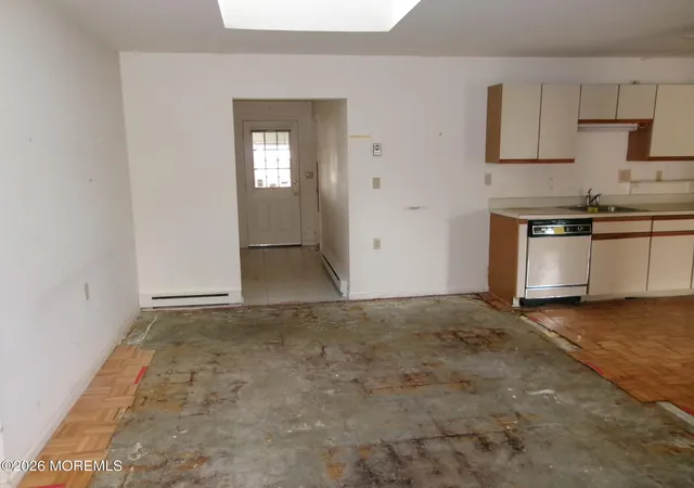 3rd image of 6 Harrow Pl, Manchester, NJ 08759 | MLS# 22612755
