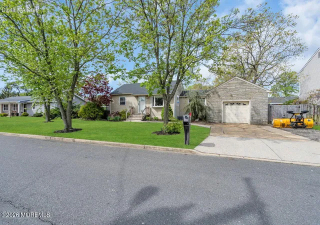 3rd image of 318 Texas Dr, Brick, NJ 08723 | MLS# 22612815