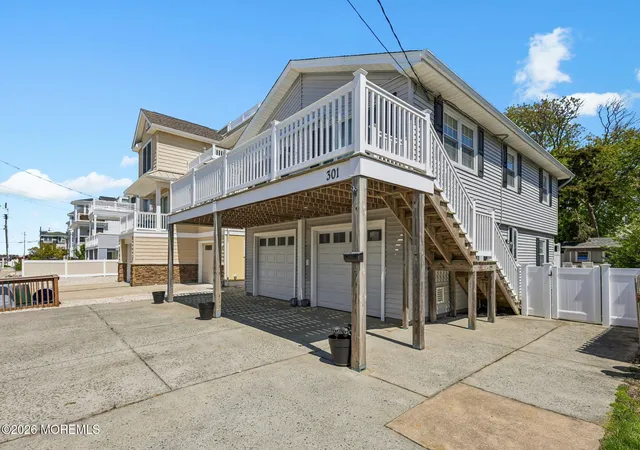 3rd image of 301 W 18Th St, Ship Bottom, NJ 08008 | MLS# 22612873