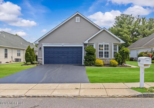 2nd image of 3189 Dillon Ln, Toms River, NJ 08755 | MLS# 22619271