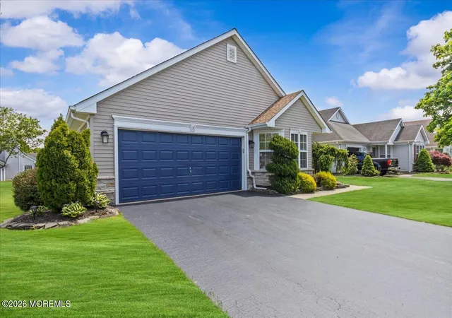 3rd image of 3189 Dillon Ln, Toms River, NJ 08755 | MLS# 22619271